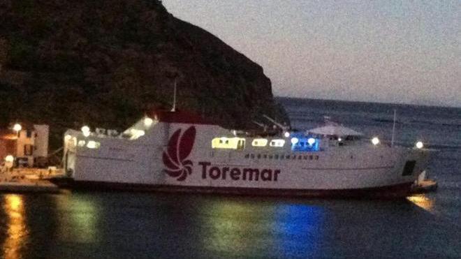 I prof di Capraia denunciano Toremar per le corse saltate