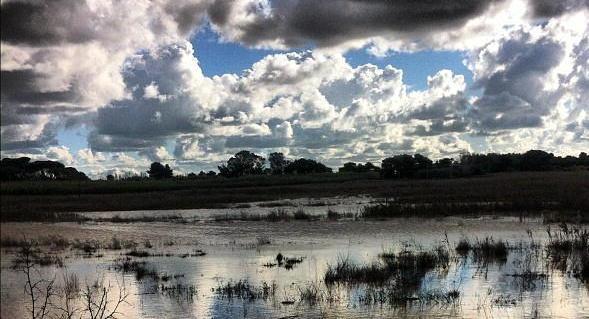 Rimigliano, un lago dove è previsto un parcheggio 