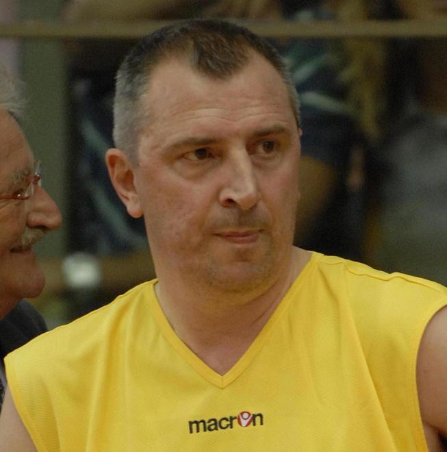 Un’icona del basket Il grande Benvenuti ora è nella storia 