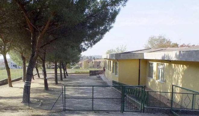 Pannelli solari nelle scuole al posto dell’eternit 