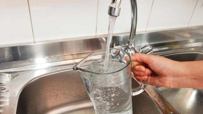 Acqua, il comitato invita i cittadini all’autoriduzione