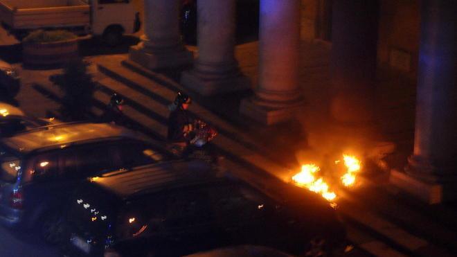 Rogo davanti alla chiesa di Piazza XX