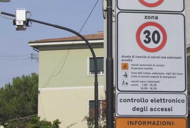 Manutenzioni ai varchi, due strade chiuse per alcune ore 