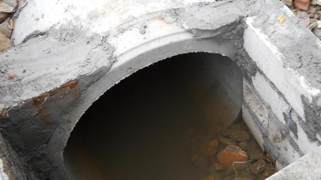 «Tubi per l’acqua di scarico troppo piccoli»
