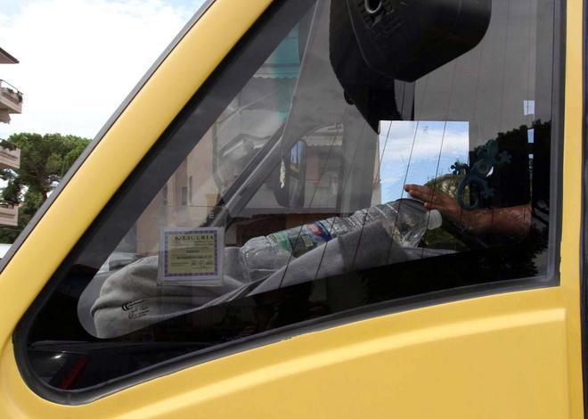 «Gli scuolabus viaggiano senza l’assicurazione» 