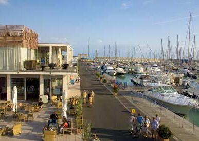 Accordo per riscaldare i 56 negozi del borgo 