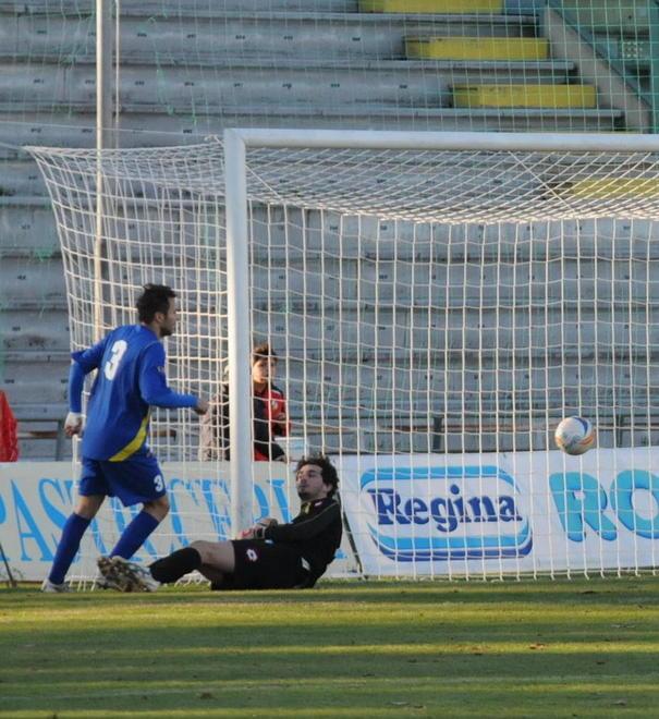 Lucchese affondata dal Castelfranco 