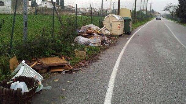 Discarica ripulita dopo un mese