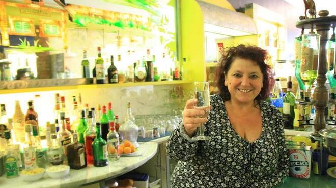 Caffè bollente, a Uzzano il Noir di Carla Paganelli