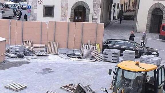 Piazza dei Cavalieri tre giorni di festa per il nuovo look