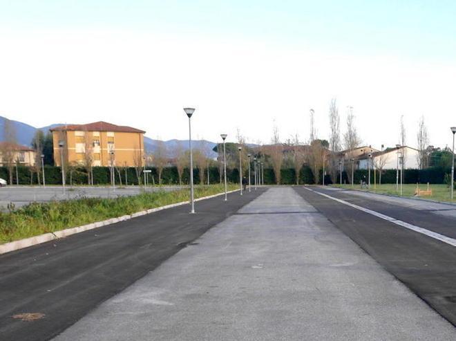 Bancarelle, il prefetto dice sì al trasloco 