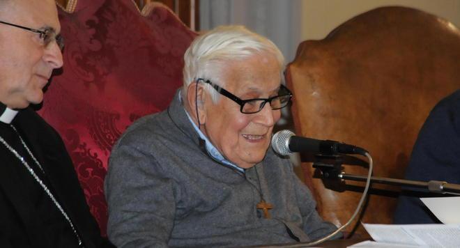 «Cari amici, vi scrivo...» Fratel Paoli si racconta 