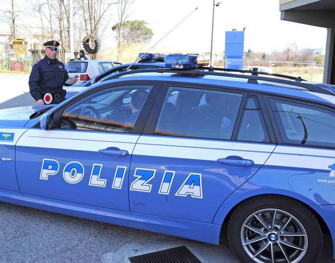 Ruba nel convitto a un calciatore della Pistoiese 