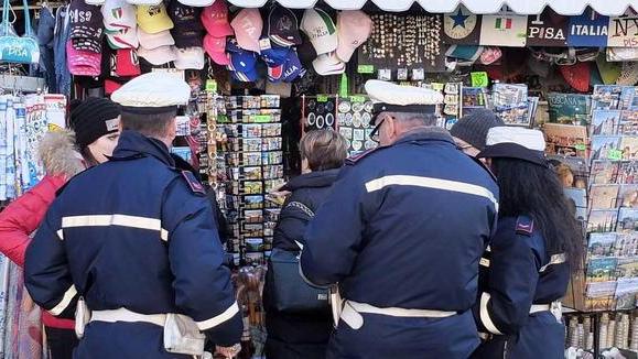 I bancarellai non ci stanno e ricorrono ancora al Tar