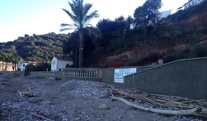 «Erosione e sporcizia, la mia spiaggia è sparita» 