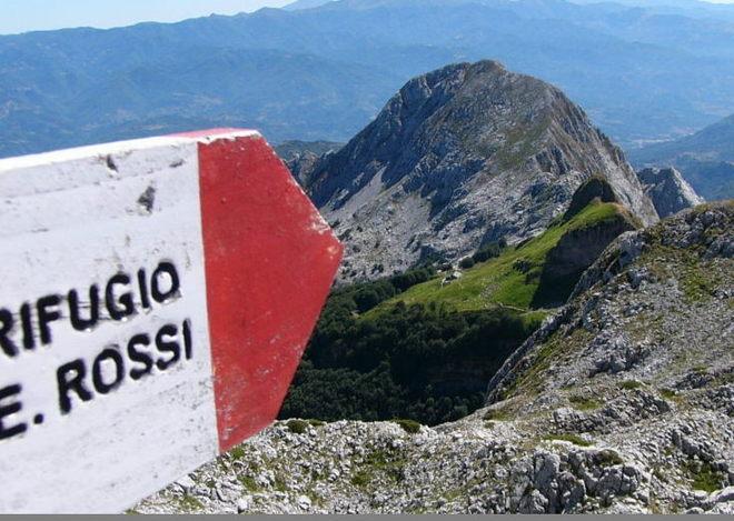 No al traforo: raccolta di firme 