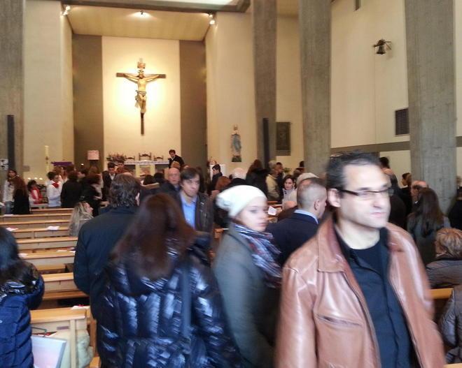 Il vescovo non arriva a Fibbiana: cresima rimandata di sette ore 