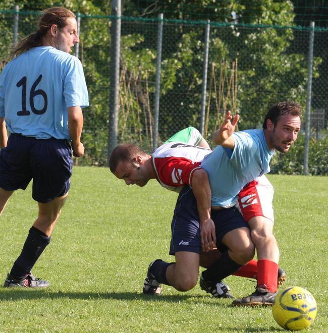 Il duello a distanza tra le due capolista finisce in pareggio