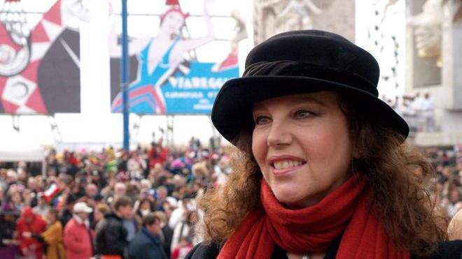 «Una cura forte per salvare Viareggio»
