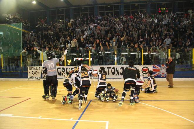 Hockey, il derby è del Cgc Viareggio Battuto 3-2 in rimonta il Forte 