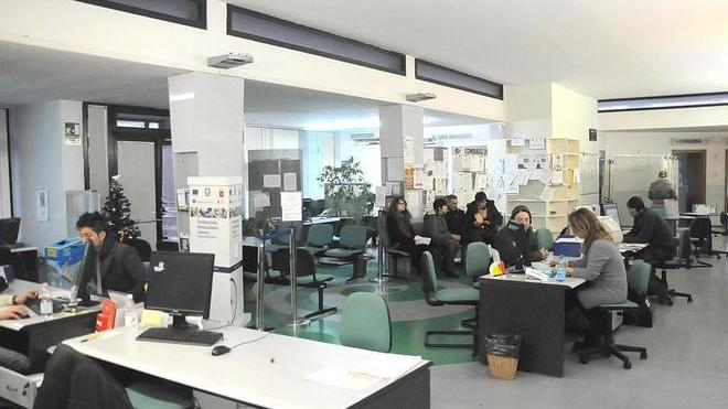 Tanti gli over 40 a caccia di un lavoro