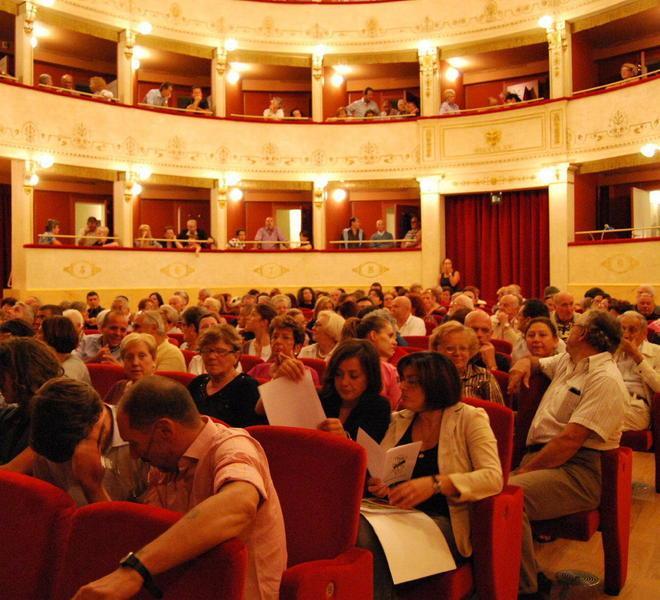 Natale e Capodanno a teatro 