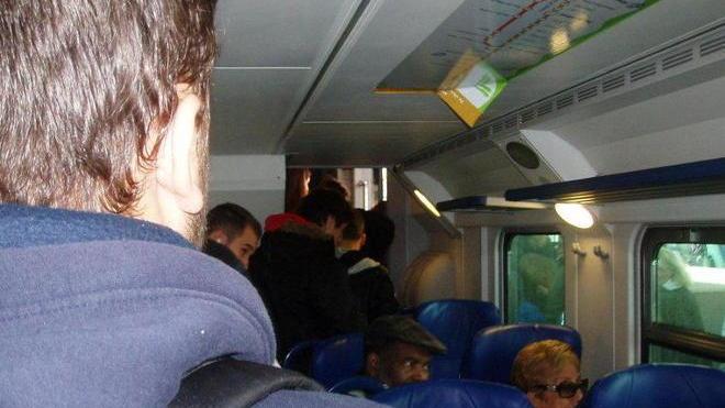 Capotreno aggredito nella tratta Lucca-Piazza al Serchio