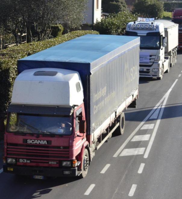 Rinnovata l’ordinanza anti Tir lungo il viale Europa