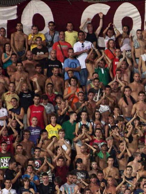 Tifosi, sotto l’albero i biglietti «scontati» 