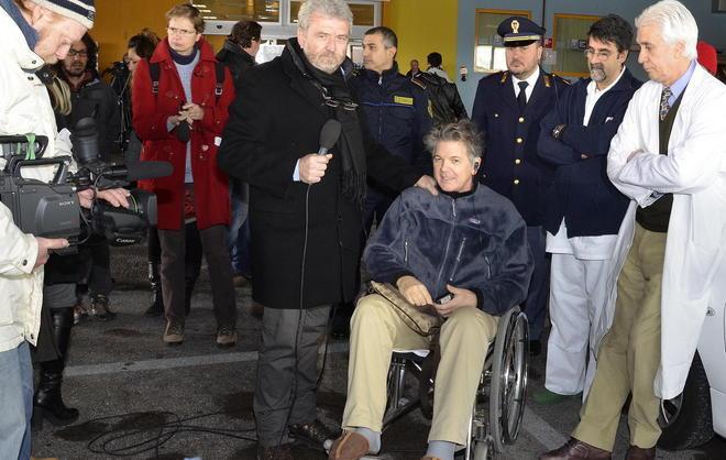 Concordia, indagato il commissario che salvò decine di turisti 