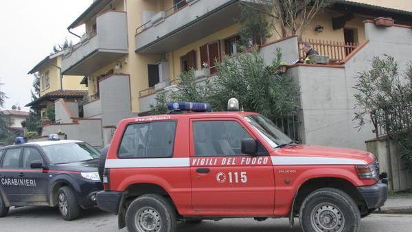 Fiammata investe anziana e operai