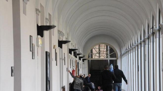 Patteggiano tre anni dopo il furto dalla pediatra