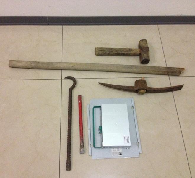 Macchinetta del ticket spaccata all’ospedale