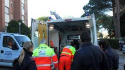 Incendio in un appartamento di via Tommasi, due persone intossicate