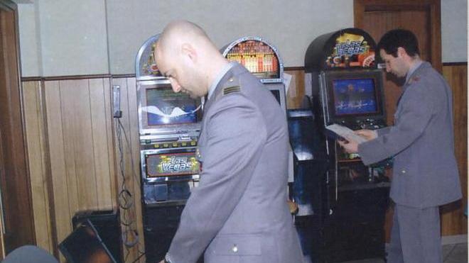 No ai ragazzini nelle sale gioco, controlli della Finanza