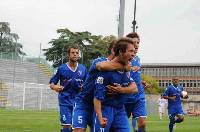 Borgo a Buggiano ok col Martina Franca. Terzo successo di fila (2-0) per gli azzurri 
