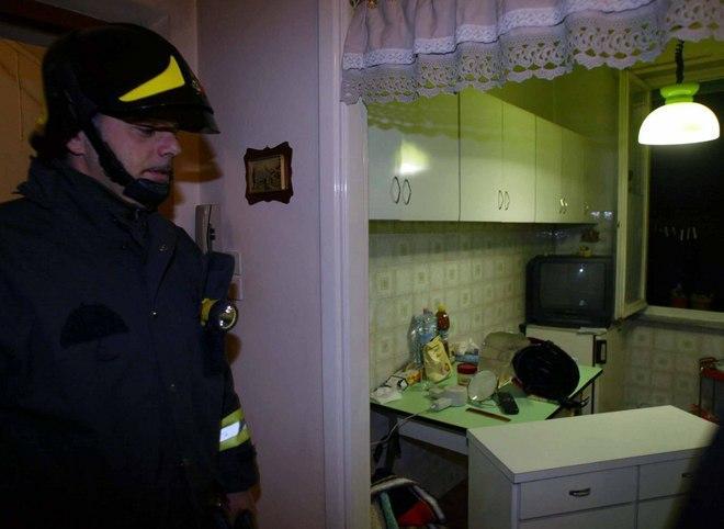 Due giovani intossicati dal monossido di carbonio in centro storico 