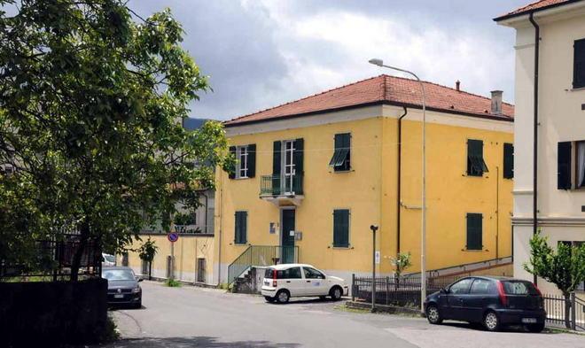 «Infermieri costretti a fare i turni in carcere»