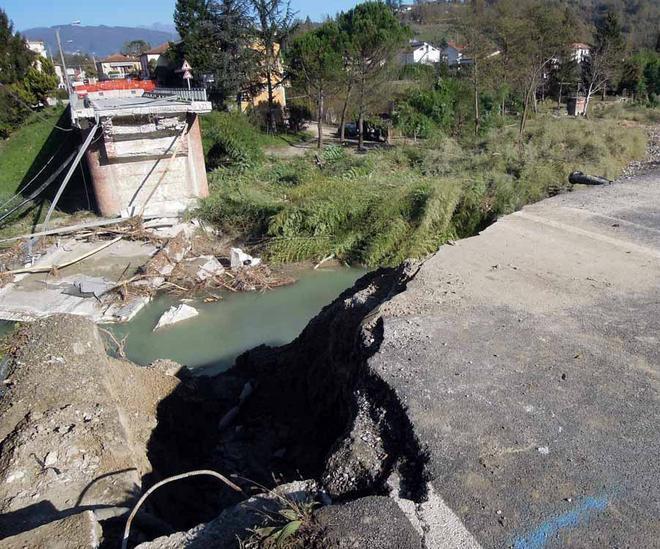«Nuovo ponte, bocciate le soluzioni» 