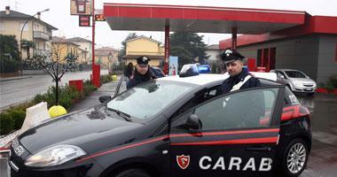 Rapina con un coltello una ventenne nell’area di servizio a Santa Croce sull’Arno 