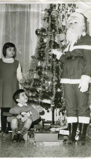 Alberi di Natale, neve e atmosfere che riportano al passato 