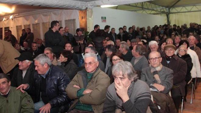 Anche Rifondazione contro l’assessore