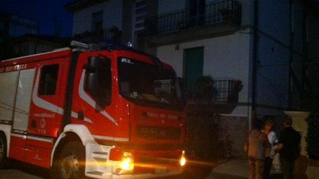 Certaldo, paura per un incendio in un condominio