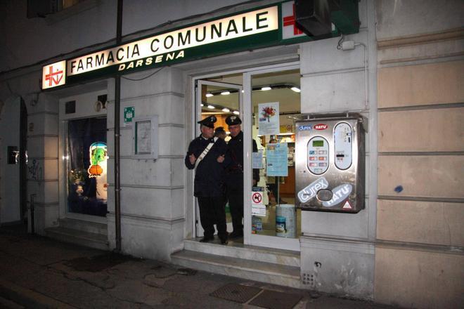 Ancora una rapina alla farmacia comunale in Darsena 