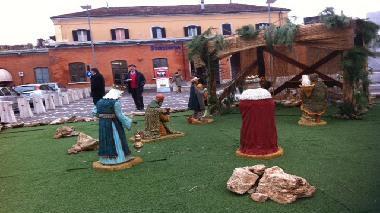Ricostruito il presepe danneggiato dal vandalo