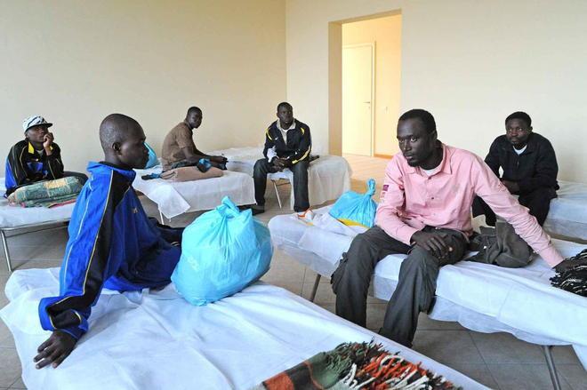 Rischiano il rimpatrio 25 profughi africani 