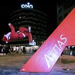  Babbo Natale è un acrobata e fa parkour a Livorno 