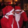 Denunciati due pistoiesi per una rissa con due babbi Natale 