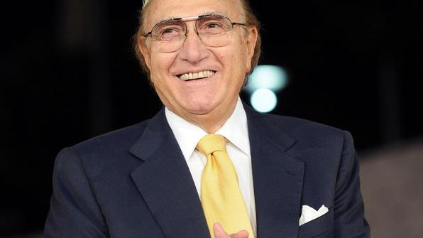 Il “vecchio amico” scivola sulle russe e si becca una querela
