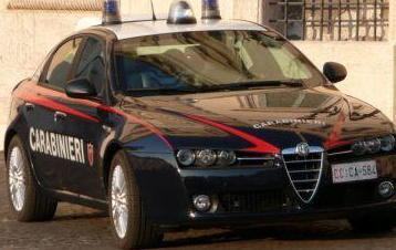 Litiga col fratello e lo accoltella 